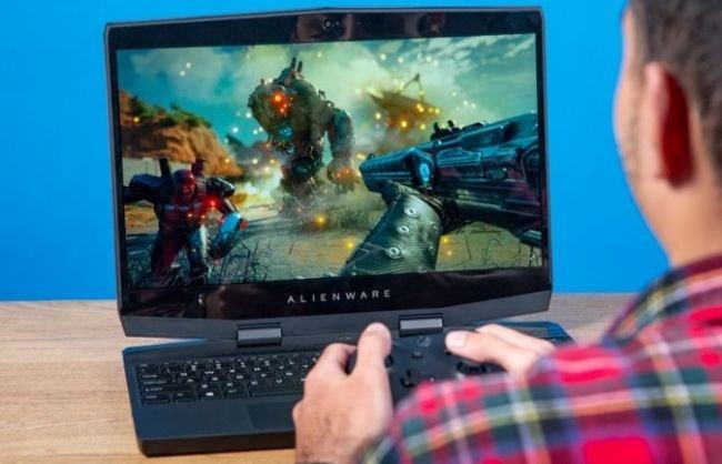 Alienware m15 OLED (2019): 376 nits; 265% sRGB