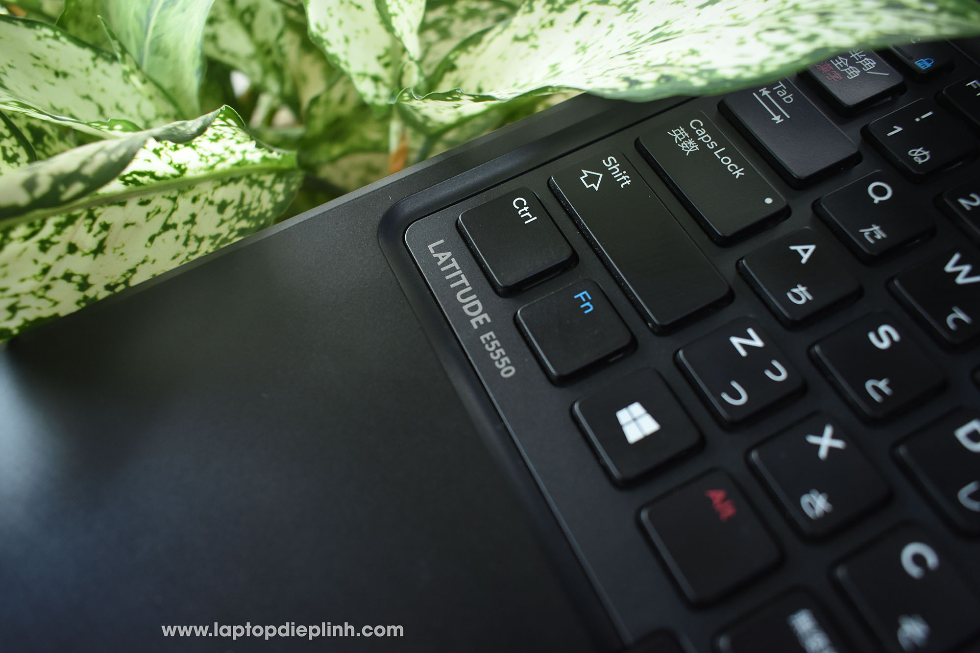 Dell Latitude E5550 - Laptop tầm trung cấu hình khá